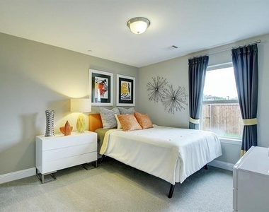 5634 Niagara Road - Photo Thumbnail 16