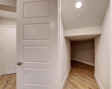 5634 Niagara Road - Photo Thumbnail 23