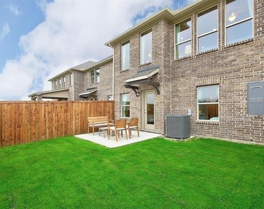 5634 Niagara Road - Photo Thumbnail 26