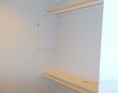 1504 Cardinal Drive - Photo Thumbnail 13