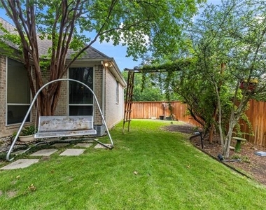 3513 Sandy Trail Lane - Photo Thumbnail 32