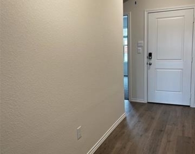 2304 Alamo Drive - Photo Thumbnail 12