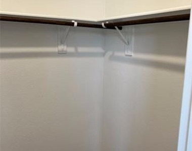 2304 Alamo Drive - Photo Thumbnail 11
