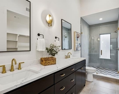 2147 Mail Avenue - Photo Thumbnail 11