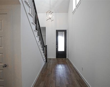 2420 Green River Road - Photo Thumbnail 1