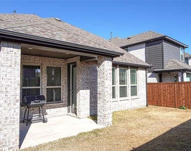 2420 Green River Road - Photo Thumbnail 23