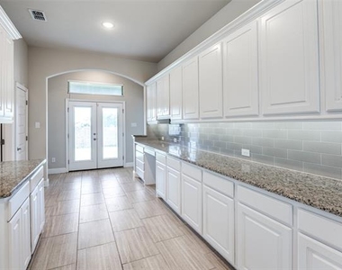 3411 Kodiak Drive - Photo Thumbnail 13