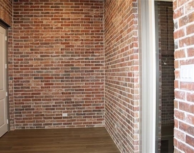 12032 Dahlia Bay Drive - Photo Thumbnail 9