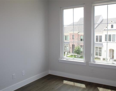 12032 Dahlia Bay Drive - Photo Thumbnail 12