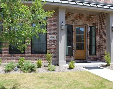12032 Dahlia Bay Drive - Photo Thumbnail 2
