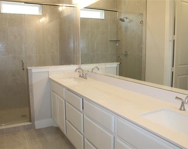 12032 Dahlia Bay Drive - Photo Thumbnail 17