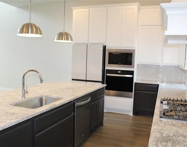 12032 Dahlia Bay Drive - Photo Thumbnail 6