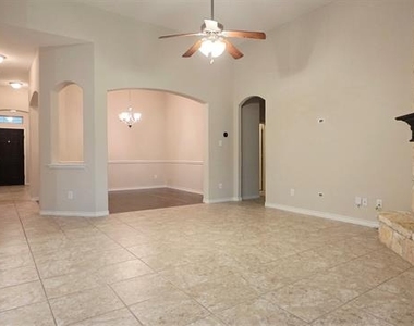 206 Pleasant Hill Lane - Photo Thumbnail 25