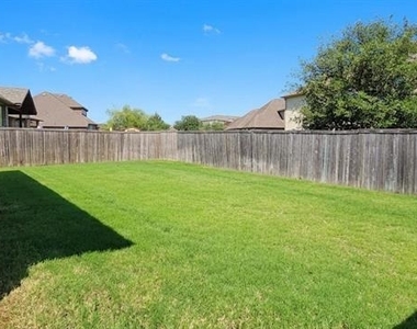206 Pleasant Hill Lane - Photo Thumbnail 26