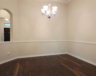 206 Pleasant Hill Lane - Photo Thumbnail 10