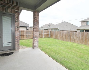 1665 Sheldon Drive - Photo Thumbnail 27