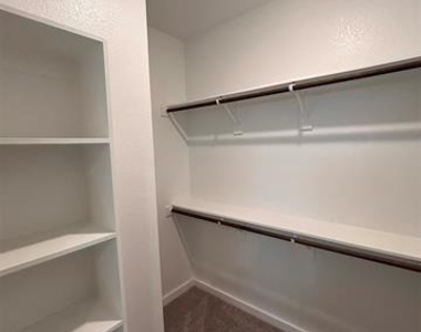 6737 Babylon Boulevard - Photo Thumbnail 5