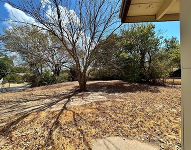 1612 Wayne Street - Photo Thumbnail 14