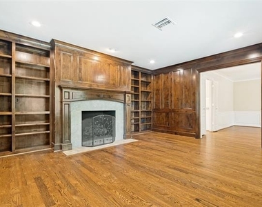 6544 Valleybrook Drive - Photo Thumbnail 5