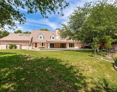 6544 Valleybrook Drive - Photo Thumbnail 24