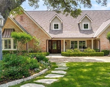 6544 Valleybrook Drive - Photo Thumbnail 2