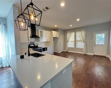 5864 Mount Plymouth Point - Photo Thumbnail 8