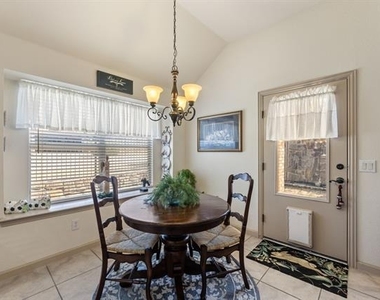 1312 Quaker Drive - Photo Thumbnail 16