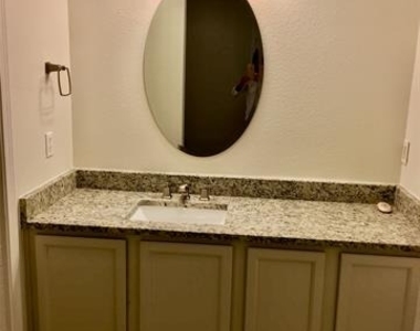 2825 Reagan Street - Photo Thumbnail 4