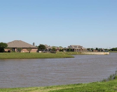 1817 Grassland Drive - Photo Thumbnail 23