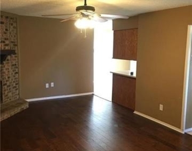 1828 Angelina Drive - Photo Thumbnail 2