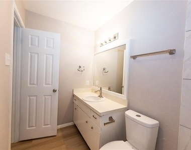 1505 Mcdonald Drive - Photo Thumbnail 13