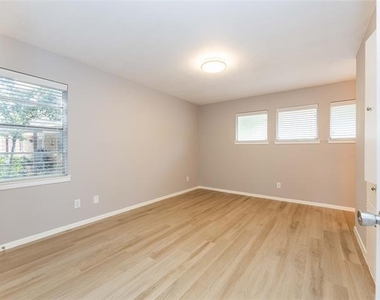 1505 Mcdonald Drive - Photo Thumbnail 16
