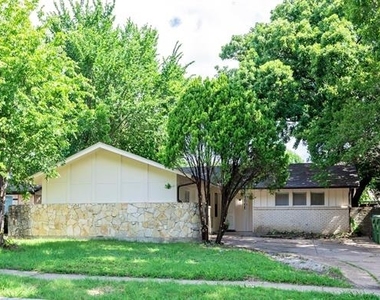 1505 Mcdonald Drive - Photo Thumbnail 1