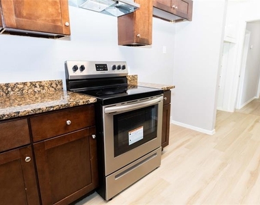 1505 Mcdonald Drive - Photo Thumbnail 10