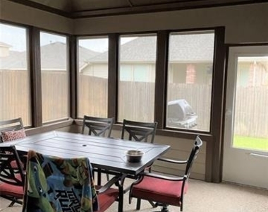 1912 Grand Fairway Drive - Photo Thumbnail 13