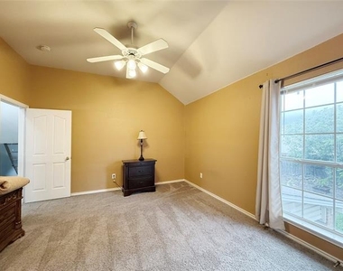 5229 Saint Croix Lane - Photo Thumbnail 27
