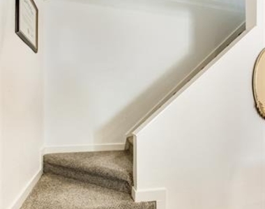 4777 Cedar Springs Road - Photo Thumbnail 15