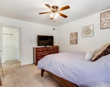 4777 Cedar Springs Road - Photo Thumbnail 19