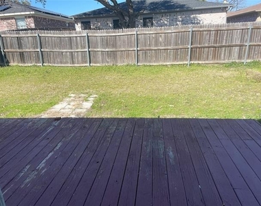4241 Iris Avenue - Photo Thumbnail 8