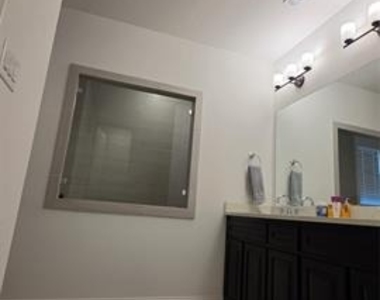 1513 Larson Lane - Photo Thumbnail 34