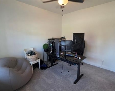 1513 Larson Lane - Photo Thumbnail 7