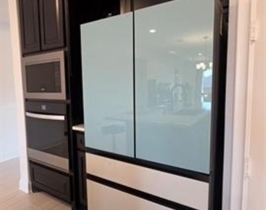 1513 Larson Lane - Photo Thumbnail 15