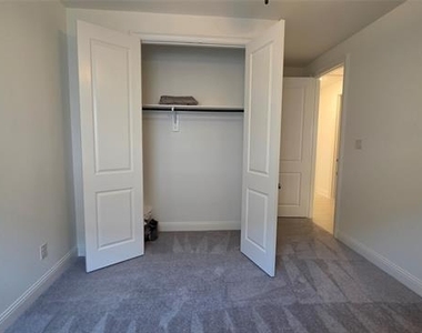 1513 Larson Lane - Photo Thumbnail 27