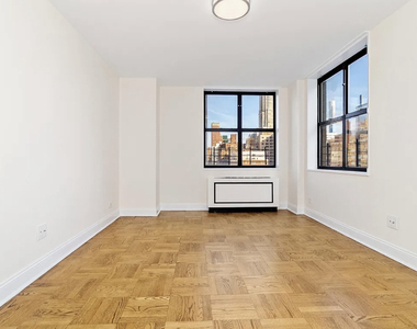 400 East 71st Street - Photo Thumbnail 1