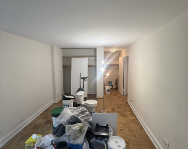 400 East 71st Street - Photo Thumbnail 7