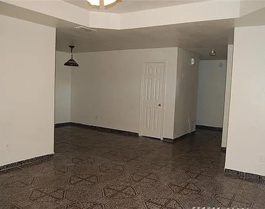 1202 Spell Avenue - Photo Thumbnail 3