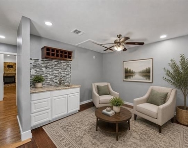 6315 Sachse Street - Photo Thumbnail 5