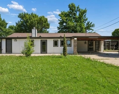 6315 Sachse Street - Photo Thumbnail 20