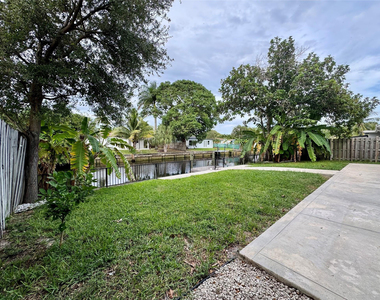 1871 Nw 31st Court - Photo Thumbnail 27