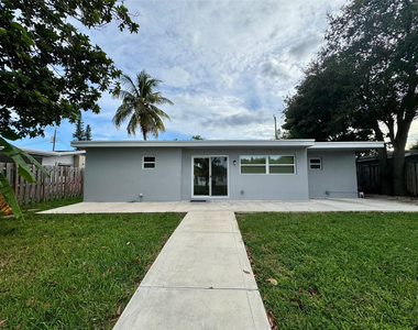 1871 Nw 31st Court - Photo Thumbnail 28
